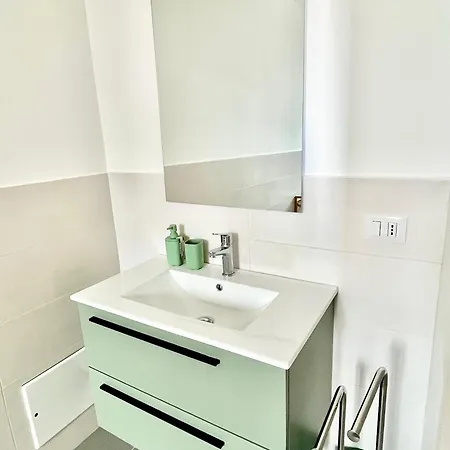 Dimora Degli Affreschi Bed & Breakfast